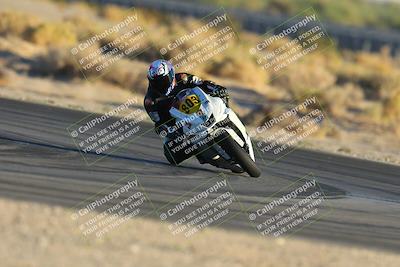 media/Nov-17-2024-CVMA (Sun) [[1fec520723]]/Race 17-Amateur Supersport Middleweight/